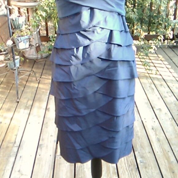 Adrianna Papell Layered Evening Dress - Picture 8 of 12